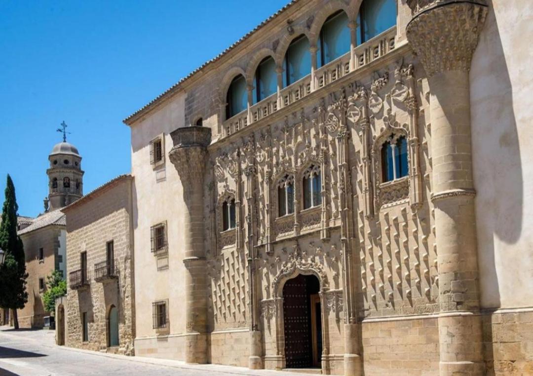 Alojamiento Vival Pineda Baeza Dış mekan fotoğraf