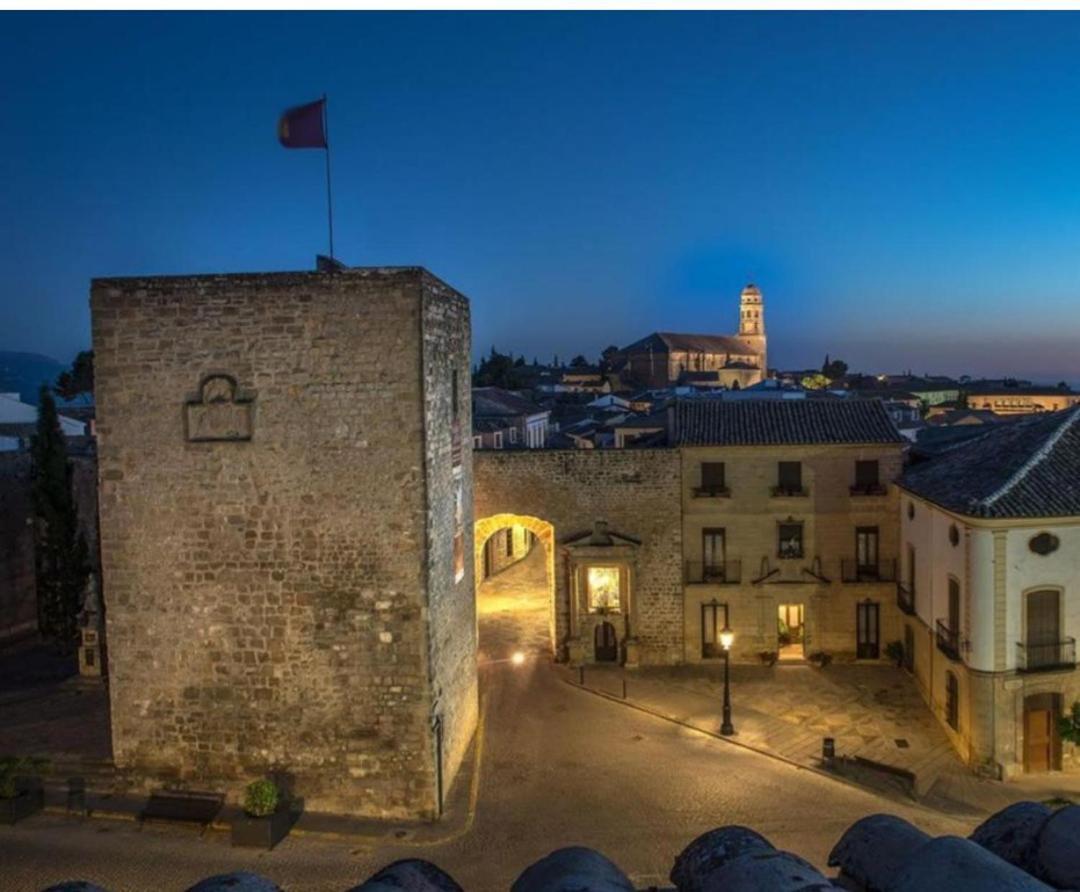 Alojamiento Vival Pineda Baeza Dış mekan fotoğraf